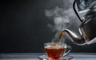 Влияние крепкого чая на вязкость крови: разжижает или нет