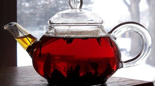 1369301290_chem-opasen-chernyy-chay