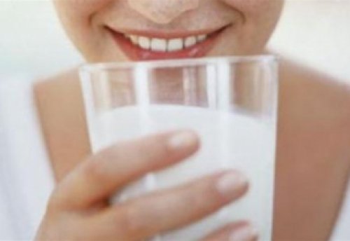 Кефир на ночь - польза и вред идеального продукта Кефир на ночь - польза и вред идеального продукта