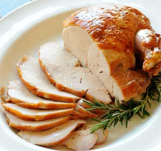 Диетическое мясо индейки: польза и вред ценного продукта Диетическое мясо индейки: польза и вред ценного продукта