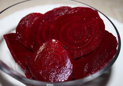 Вареная свекла: польза и вред для организма человека Вареная свекла: польза и вред для организма человека