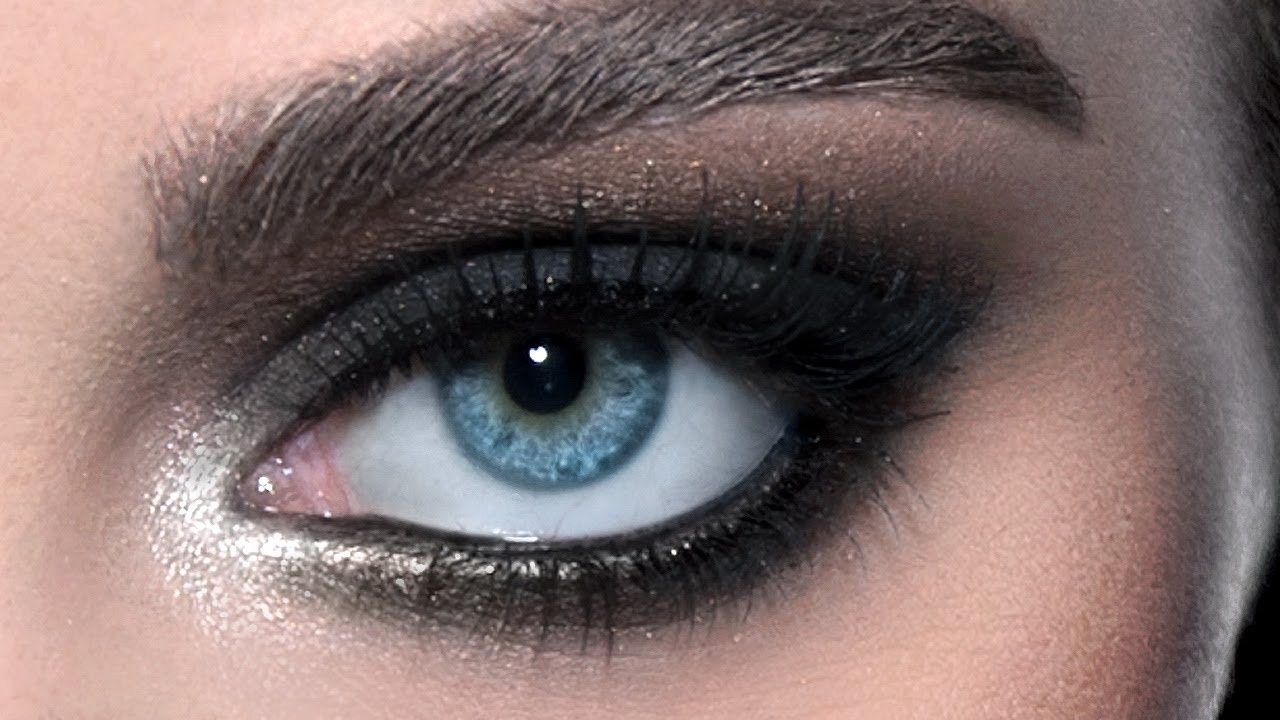 Dark-Smokey-Eyes