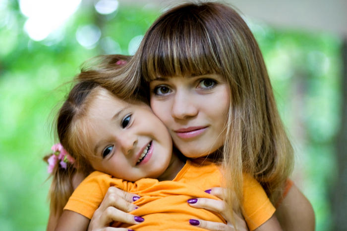 Отдайте ребенку ласку перед днем в саду