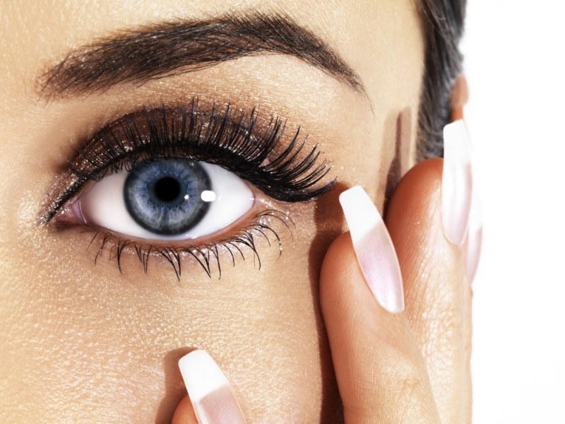 Макияж бровей