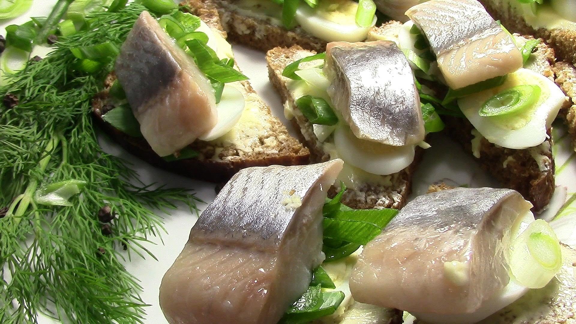 Селедочные бутерброды